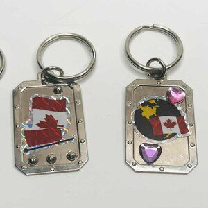 Handmade Canadian Hockey Metal Keychain Gift Souvenir NWT